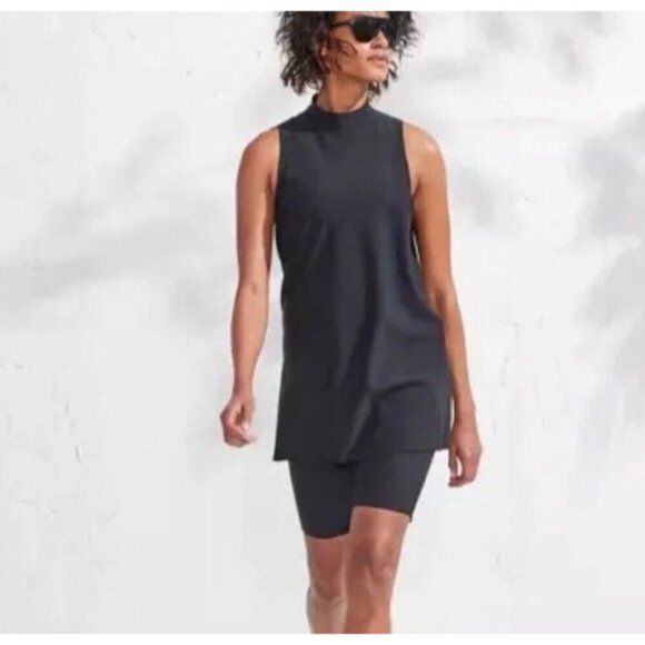 Athleta Interstellar Bike Tunic Top Black Size Small Halter Neck Athletic Zip Up - Picture 1 of 13